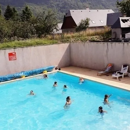 Vakantiehuis Village *
